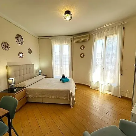 Valencia 3*